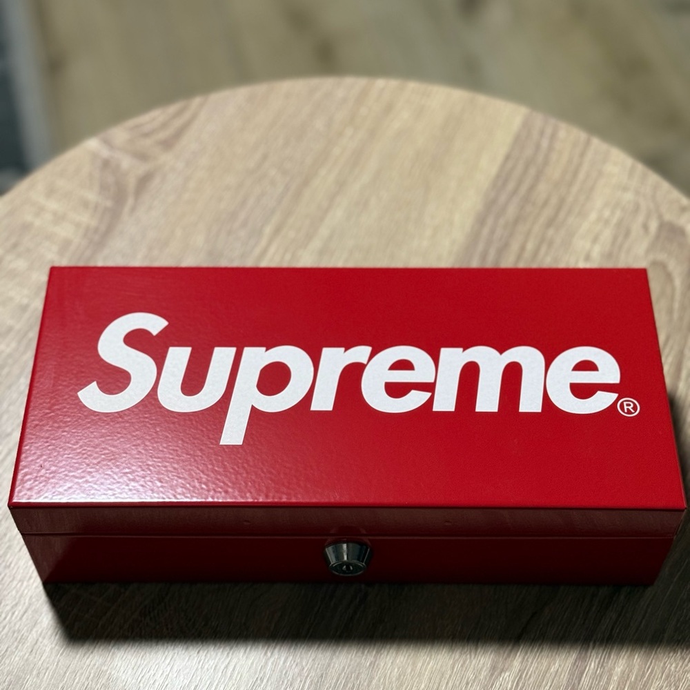 Supreme Metal Lock Toolbox + Small Storage Box (2 keys)